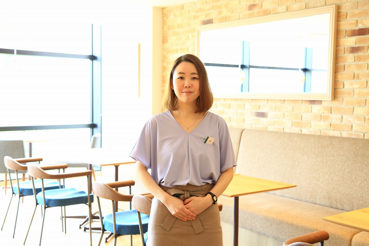 ささやかなぜいたくを感じるスロウなカフェ時間 アフタヌーンティー ティールーム 万代シテイ 公式ホームページ